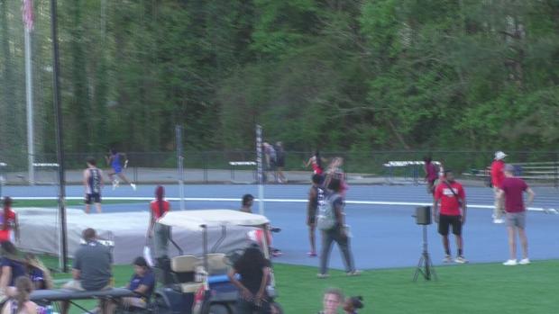 Girls 4x400 Relay Heat 2