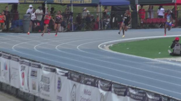Girls 200 Heat 12