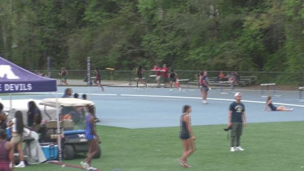 Girls 400 Hurdles Heat 5