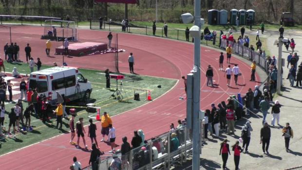 Varsity Boys 4x200 Relay Finals Section 2 - Passaic Relays