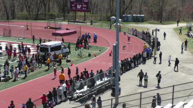 Varsity Girls 4x400 Relay Finals Section 1 - Passaic Relays