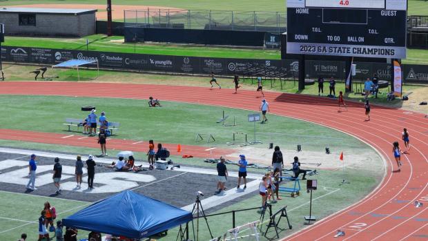 Girls 400 Finals Section 6