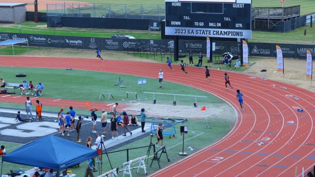 Boys 400 Finals Section 4