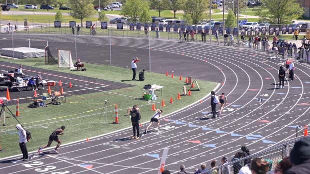 Boys 400 Finals Section 4