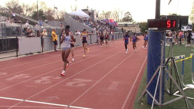 Finish Of The Girls 4x200 