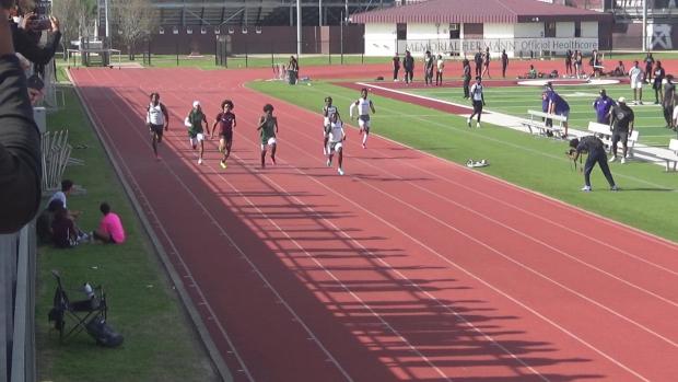 Boys 200 Finals Section 1
