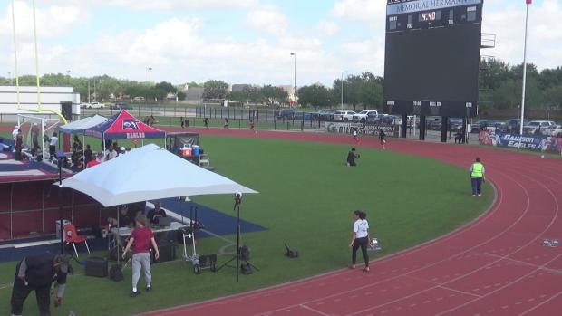 Girls 400 Finals Section 1