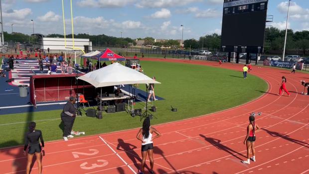 Girls 4x400 Relay Finals Section 1 