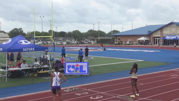 Girls 4x400 Relay Finals Section 1