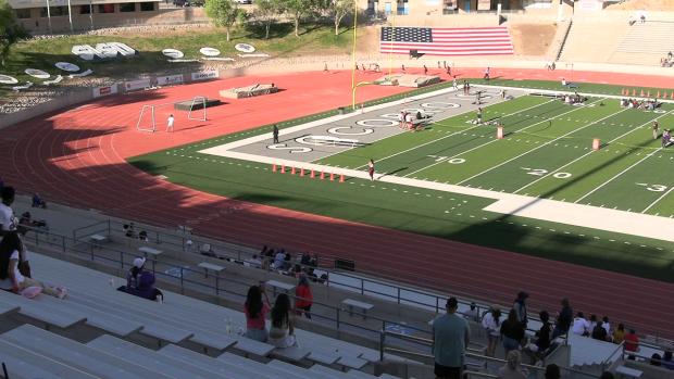 Varsity Boys 200 Finals Section 1