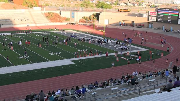 Varsity Girls 4x400 Relay Finals Section 1