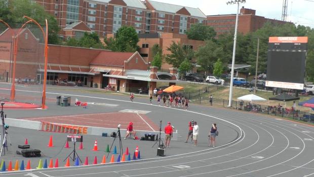 Boys 1600 Finals Section 7