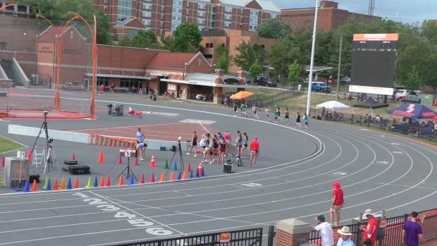 Boys 800 Finals Section 1