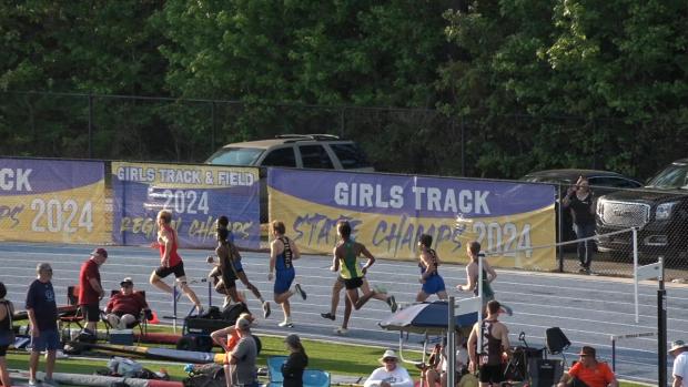 Boys 800 Finals Section 1