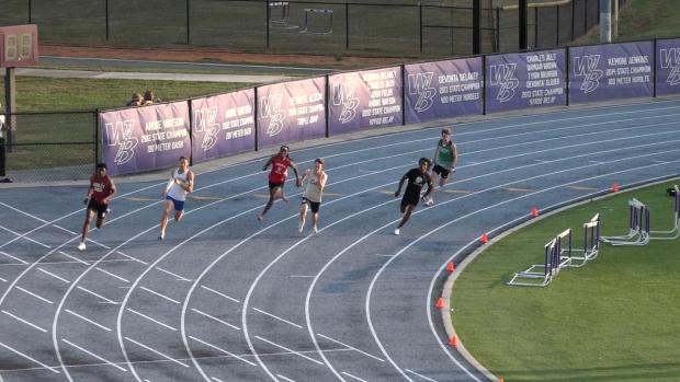Boys 200 Finals Section 1