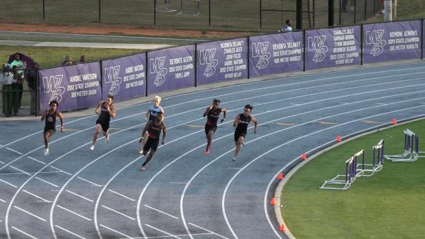 Boys 200 Finals Section 2