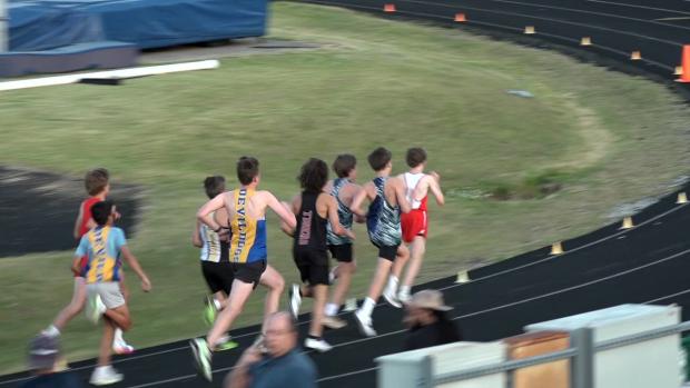 MS Boys 800 Finals Section 1
