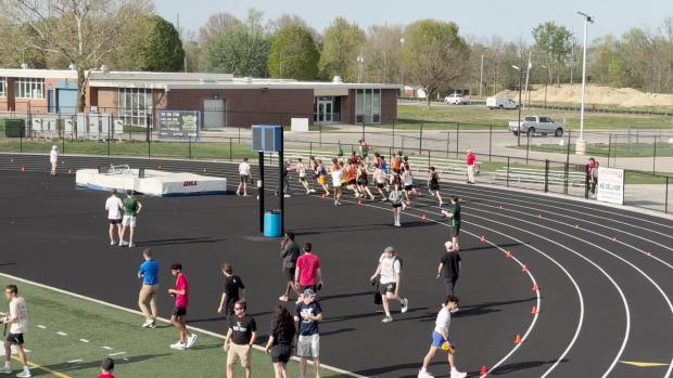 Boys 1600 Finals Section 2