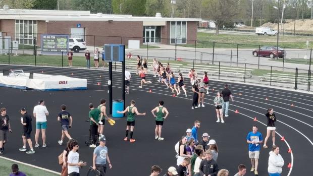 Girls 4x800 Relay Finals Section 1