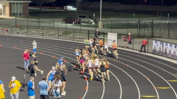 Girls 1600 Finals Section 6