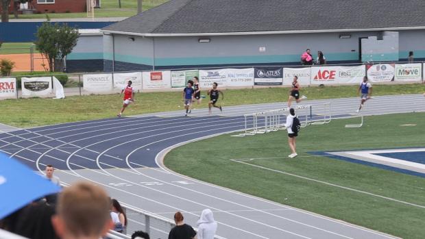 Boys 200 Finals Section 2