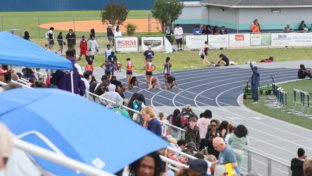 Girls 100 Finals Section 4