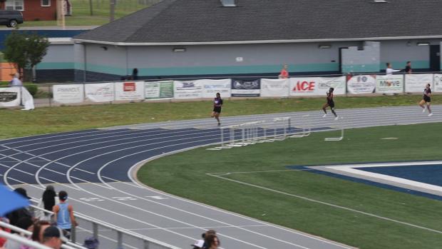 Girls 200 Finals Section 1