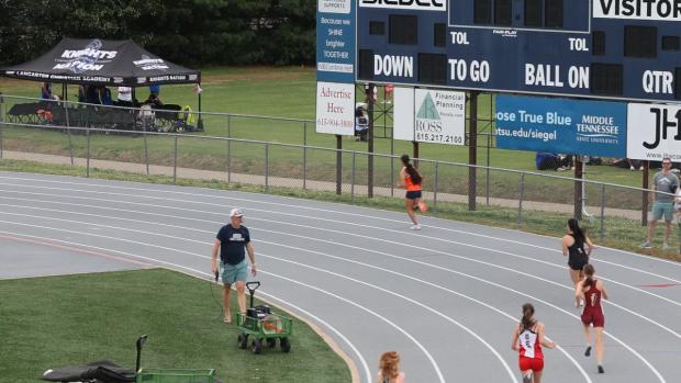 Girls 400 Finals Section 2
