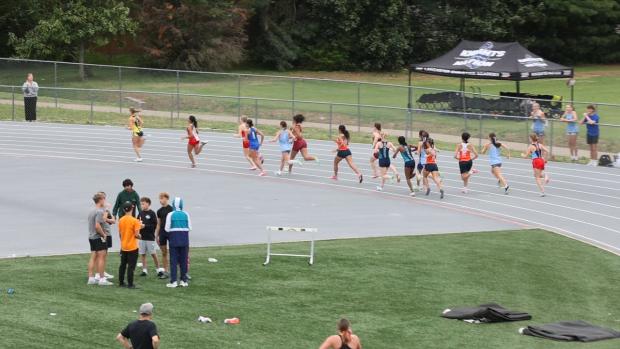 Girls 800 Finals Section 2