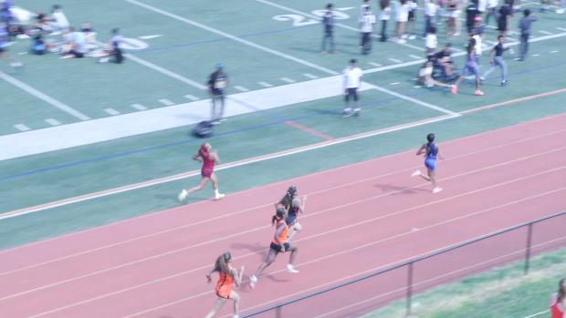 Girls 200 Finals Section 13