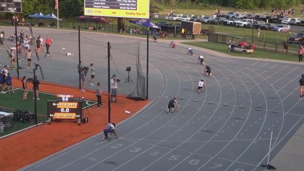 Boys 400 Finals Section 1