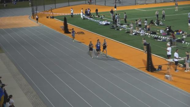 Boys 3200 Finals Section 1 (Final Laps Leaders Only)
