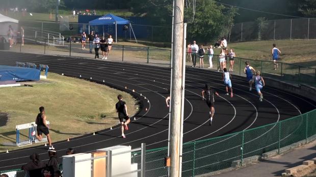 Boys 400 Finals Section 3