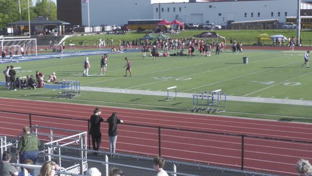 JV Girls 200 Finals Section 2