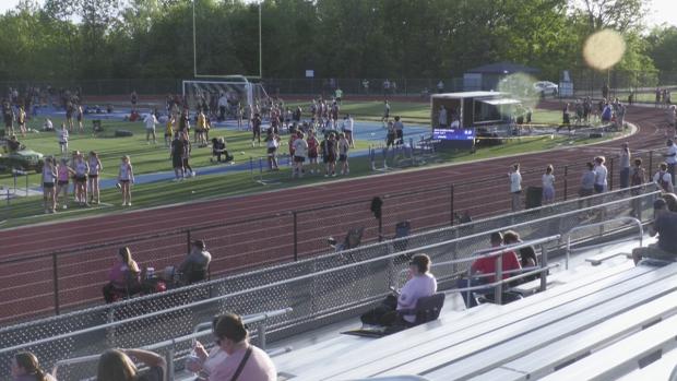 JV Girls 4x100 Throwers Relay Finals Section 1
