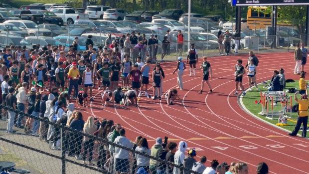     B 100m F02
