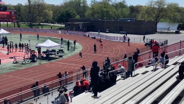 4x100m Varsity Heat 2