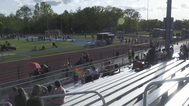 JV Girls 3200 Finals Section 1