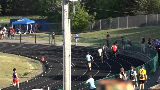 JV Boys 400 Finals Section 3
