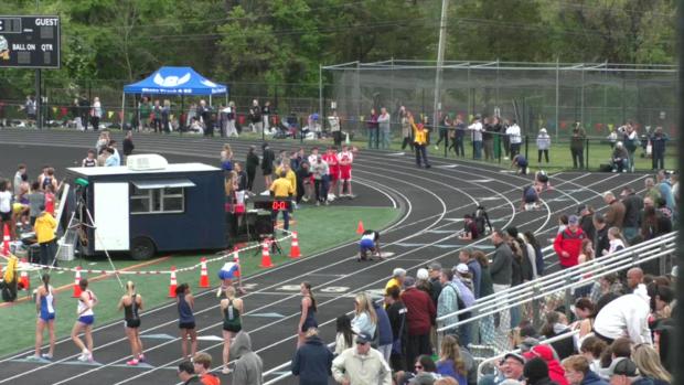 Varsity Girls 4x200 Relay Finals Section 3 - Monmouth