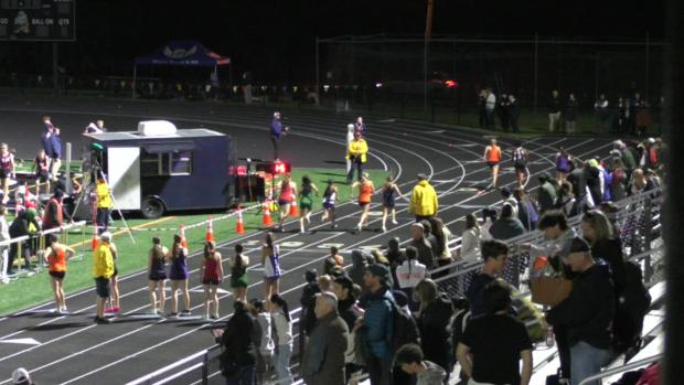 JV Girls 4x400 Relay Finals Section 1 - Monmouth