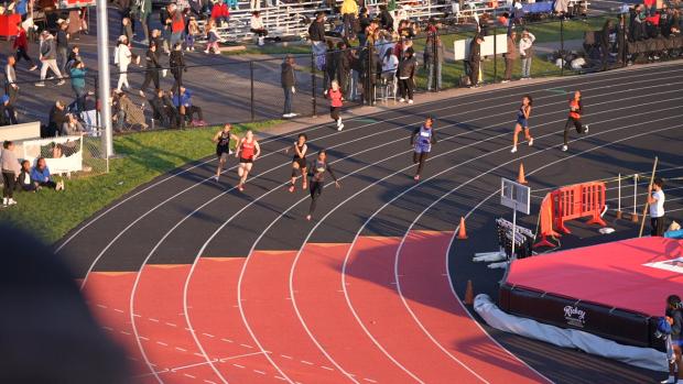 Girls 200 Prelims Heat 9
