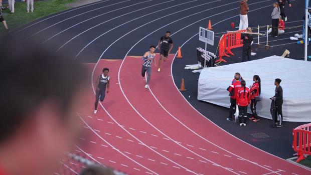 Boys 200 Prelims Heat 10