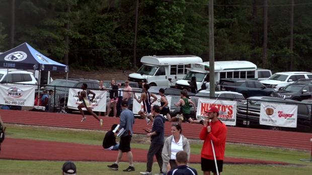 Boys 4x800 Relay Finals Section 1