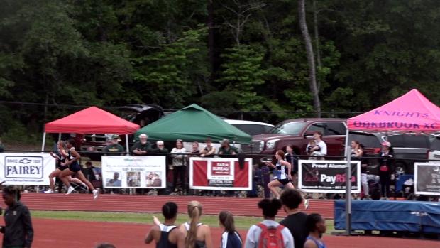 Girls 400 Finals Section 1