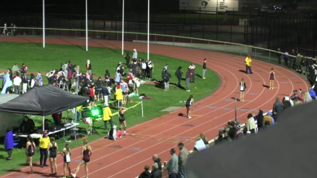 Varsity Girls 4x400 Relay Finals Section 2 - Ocean