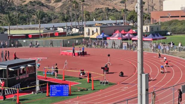 F/S & Varsity Girls 4x100 Relay Finals 