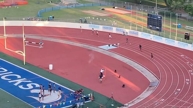 High School Girls' 400m 5A, Finals 1