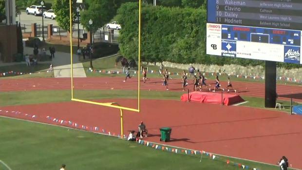 Boys 800