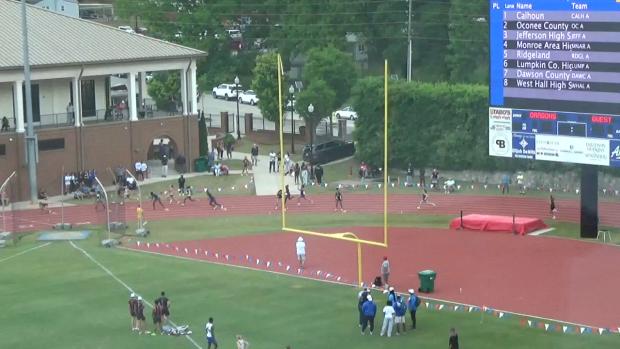 Girls 4x100 Heat 1